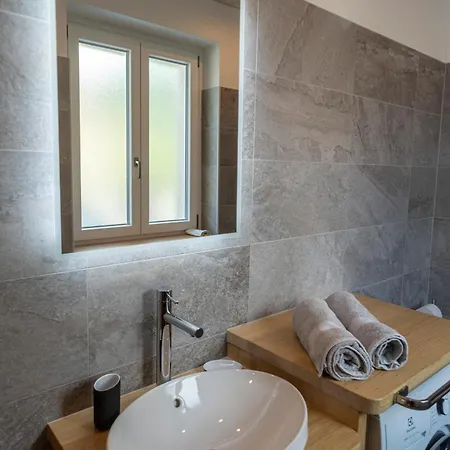 Casa Angela App 2 Апартаменты *